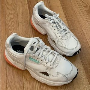 Adidas Falcon sneakers SIZE 7.5
